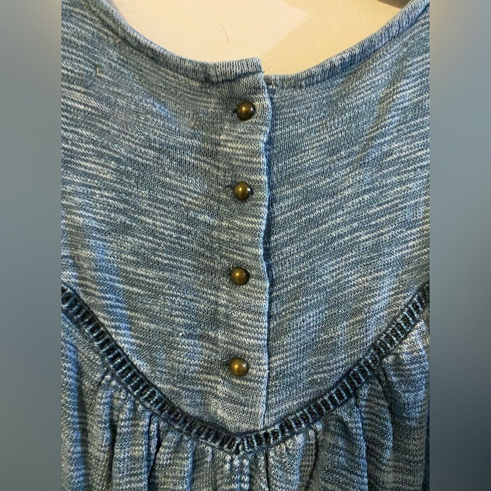 Love Fire, Teal Boho Crochet Sleeveless Flowy Top, Size XS, EUC - Picture 3 of 7